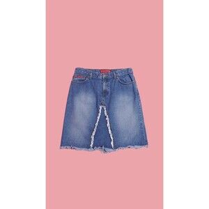 Y2K. 2000s HOT KISS Denim Jean Medium Wash Skirt with FRAYED Hem & Front. XL